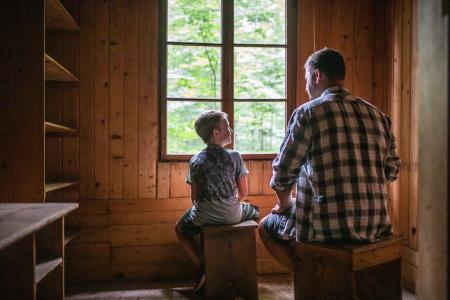 Baza 20, Jošt Gantar